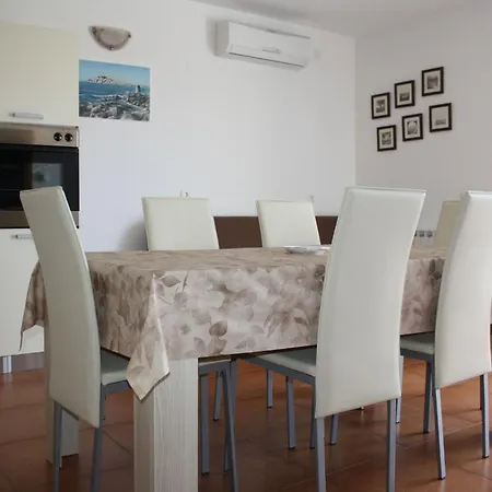 Apartment Ania 1 By Interhome