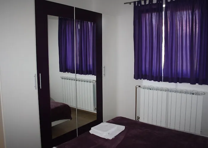 Apartment Ania 1 By Interhome Primosten